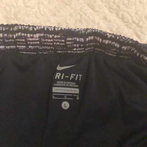 Bundle of Nike Shorts - Picture 7 of 7